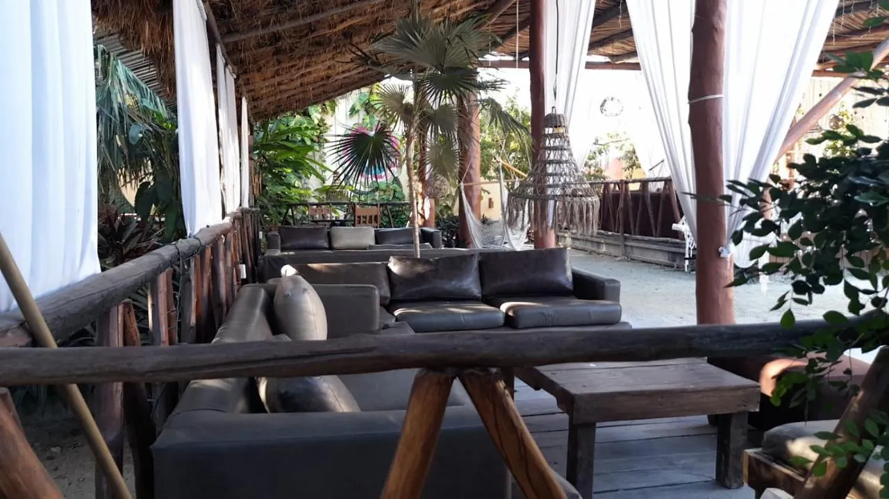 **  Sunset Bungalows Hotel Tulum Mexico